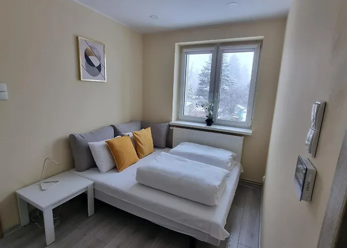 아파트 Apartament Walbrzych 바우브자이치